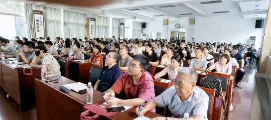 規(guī)范炭疽診療 強化安全管理 ——石家莊市炭疽規(guī)范化診療培訓(xùn)在市五院舉辦